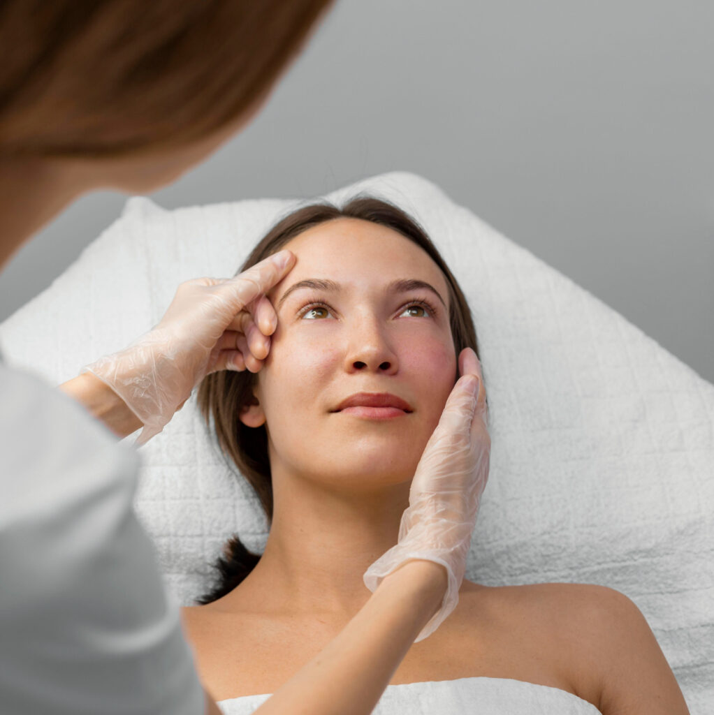 tratamiento ojeras ácido hialurónico asturias